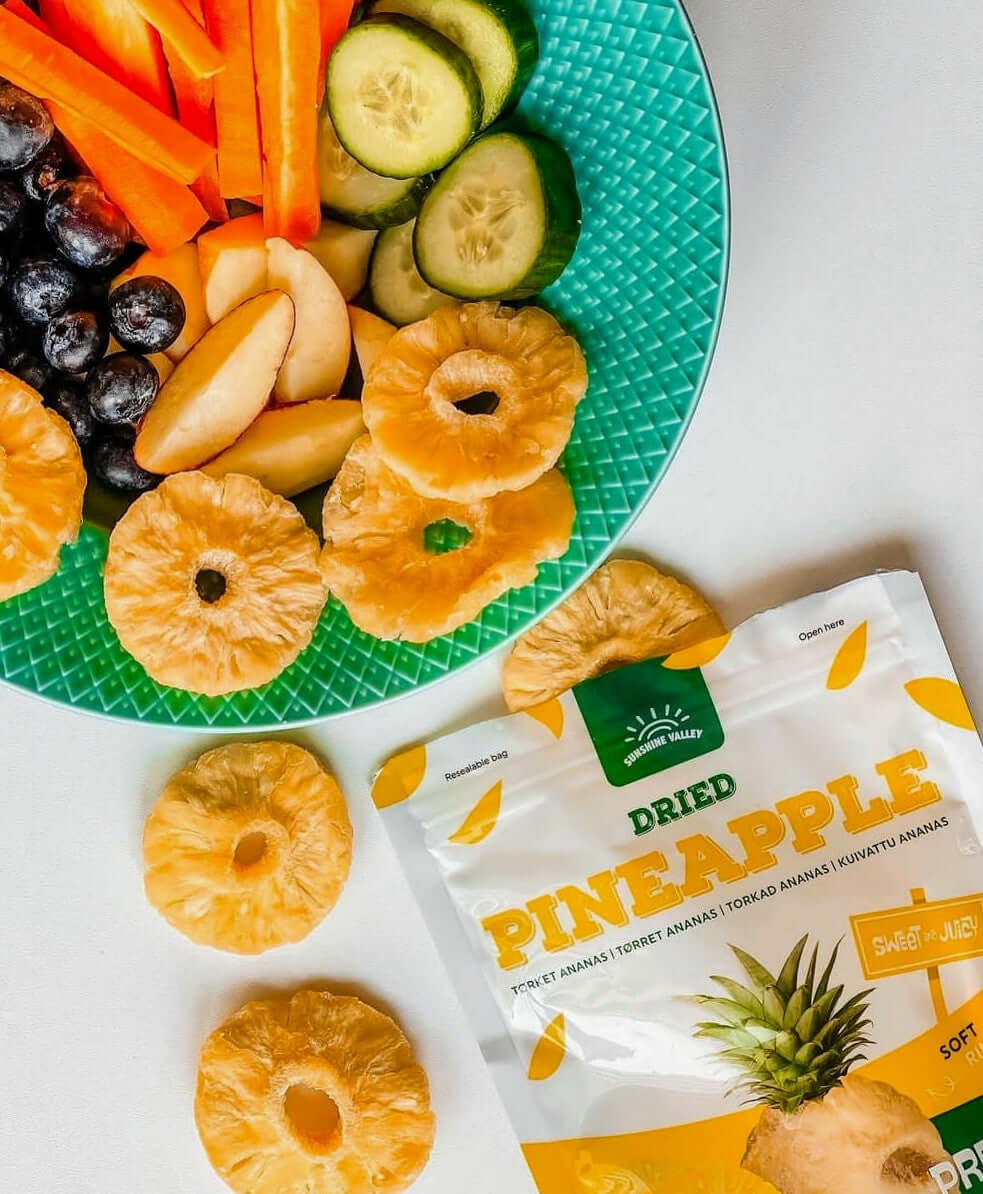 dried pineapple and fruit snack
